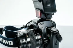 Canon 1000FN + Canon EF 35-80 + Canon Speedlite 430 EZ - Bild 2