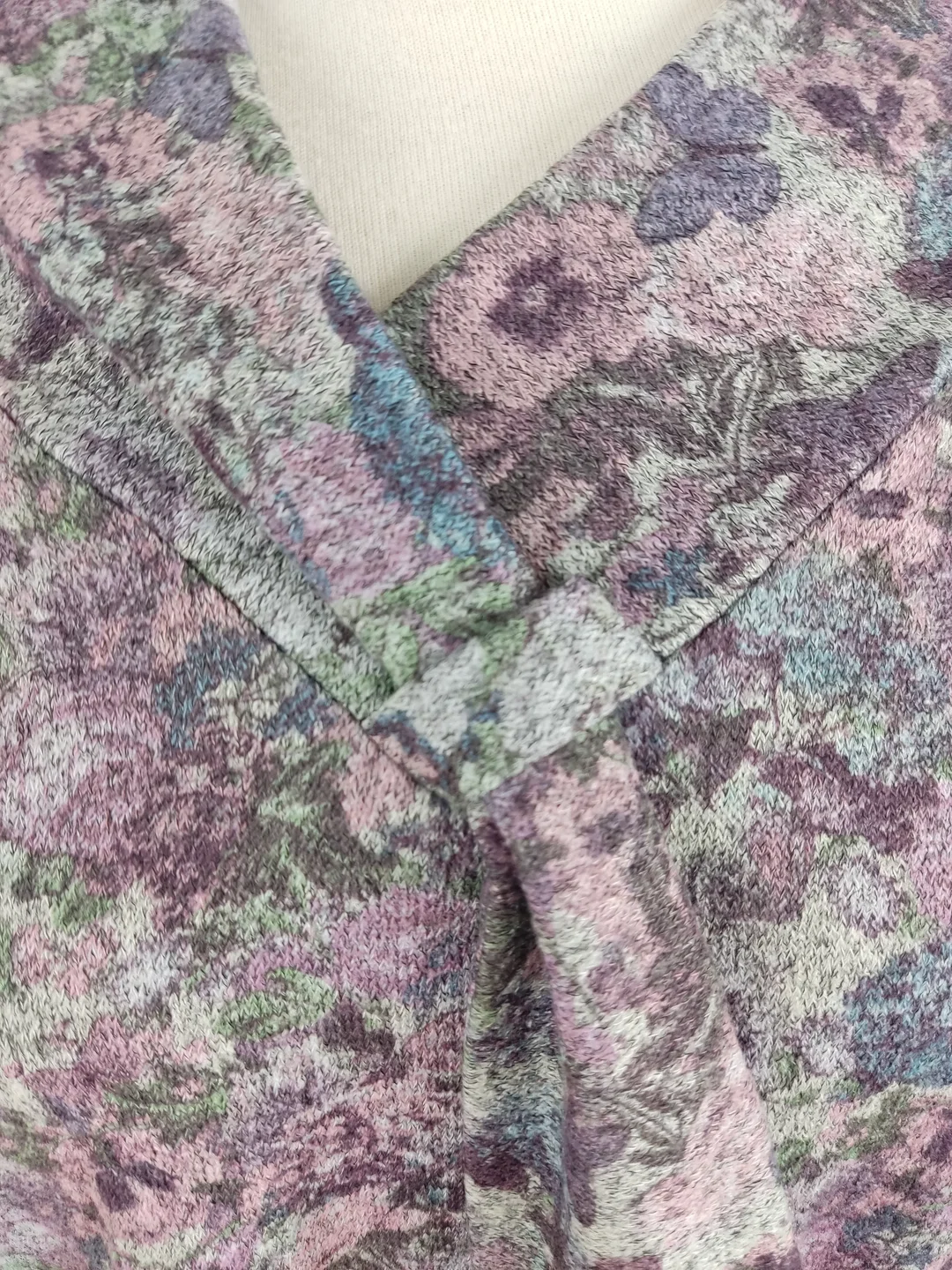 Pullover langarm mit Kragen, lila/violett/grau gemustert, Größe 40 – Bild 2