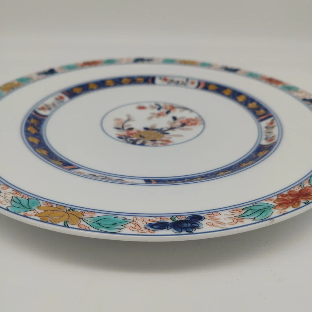 Eleganter Platzteller/Dekoteller A. Raynaud & C – Porzellan mit Charmanten Schönheitsfehlern, Einzelstück – Bild 2