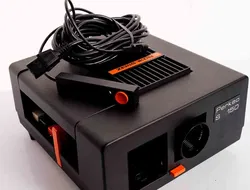 Zeiss Ikon Perkeo S 150 Diaprojektor mit Fernbedienung & Anleitung – Vintage Dia Projektor - Bild 4