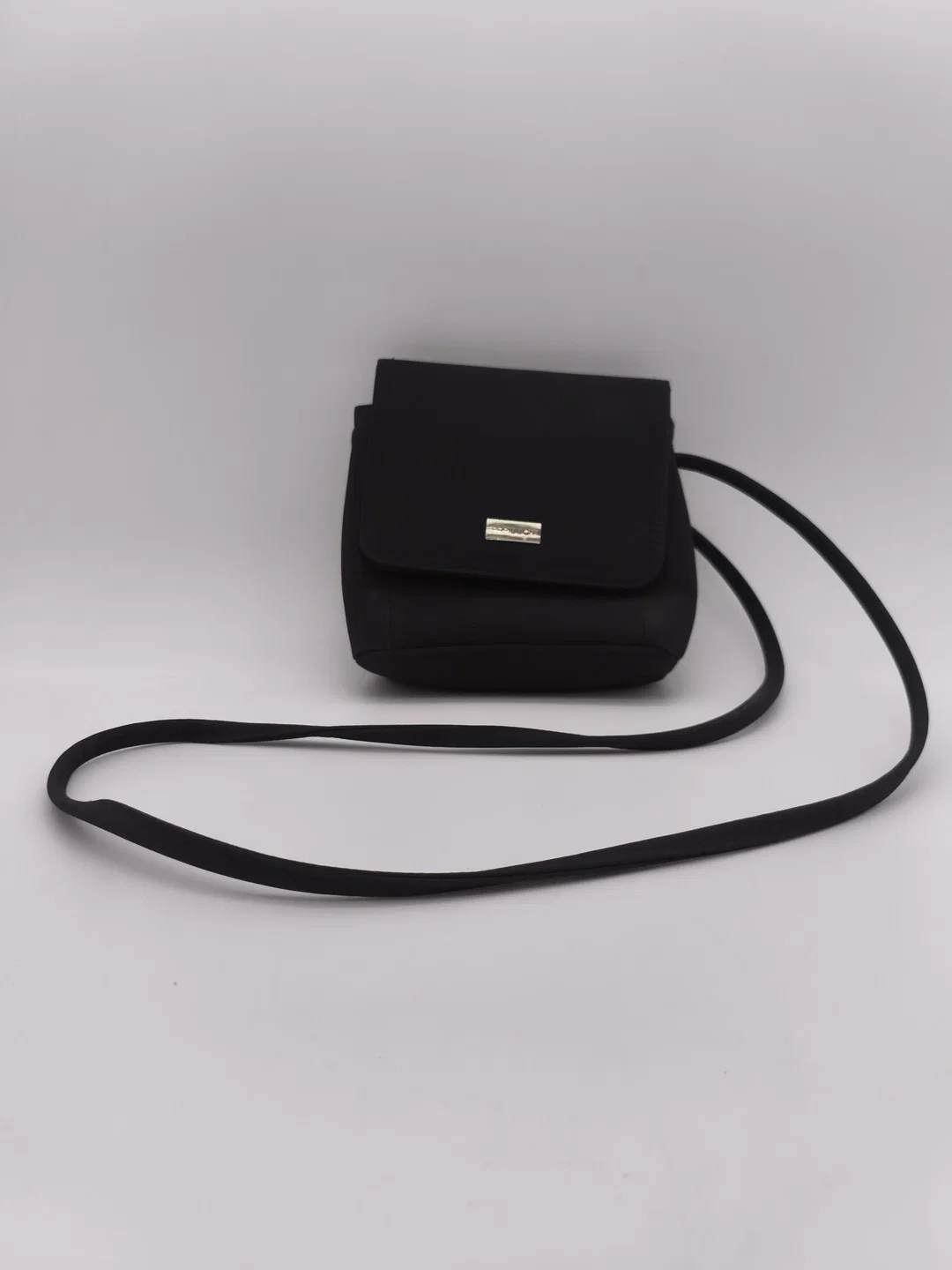 Papillon, schwarze Umhängetasche, Crossbody Bag, Stoff/Nylon – Bild 1