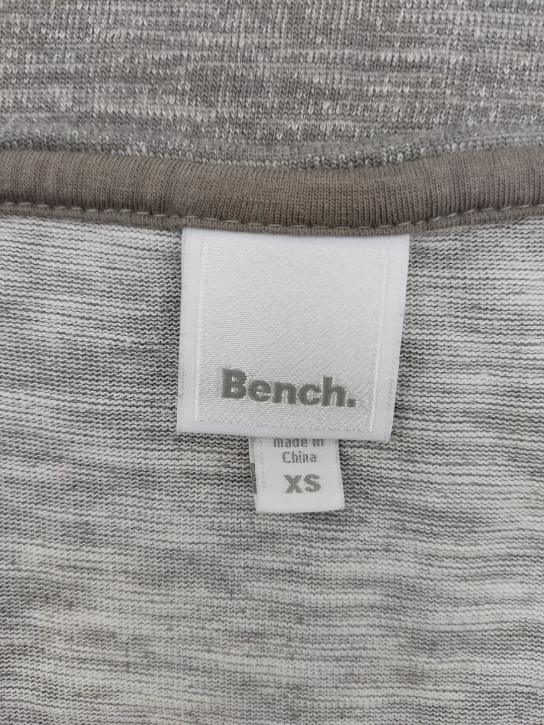 Bench. Damen Shirt grau Gr. XS – Bild 4