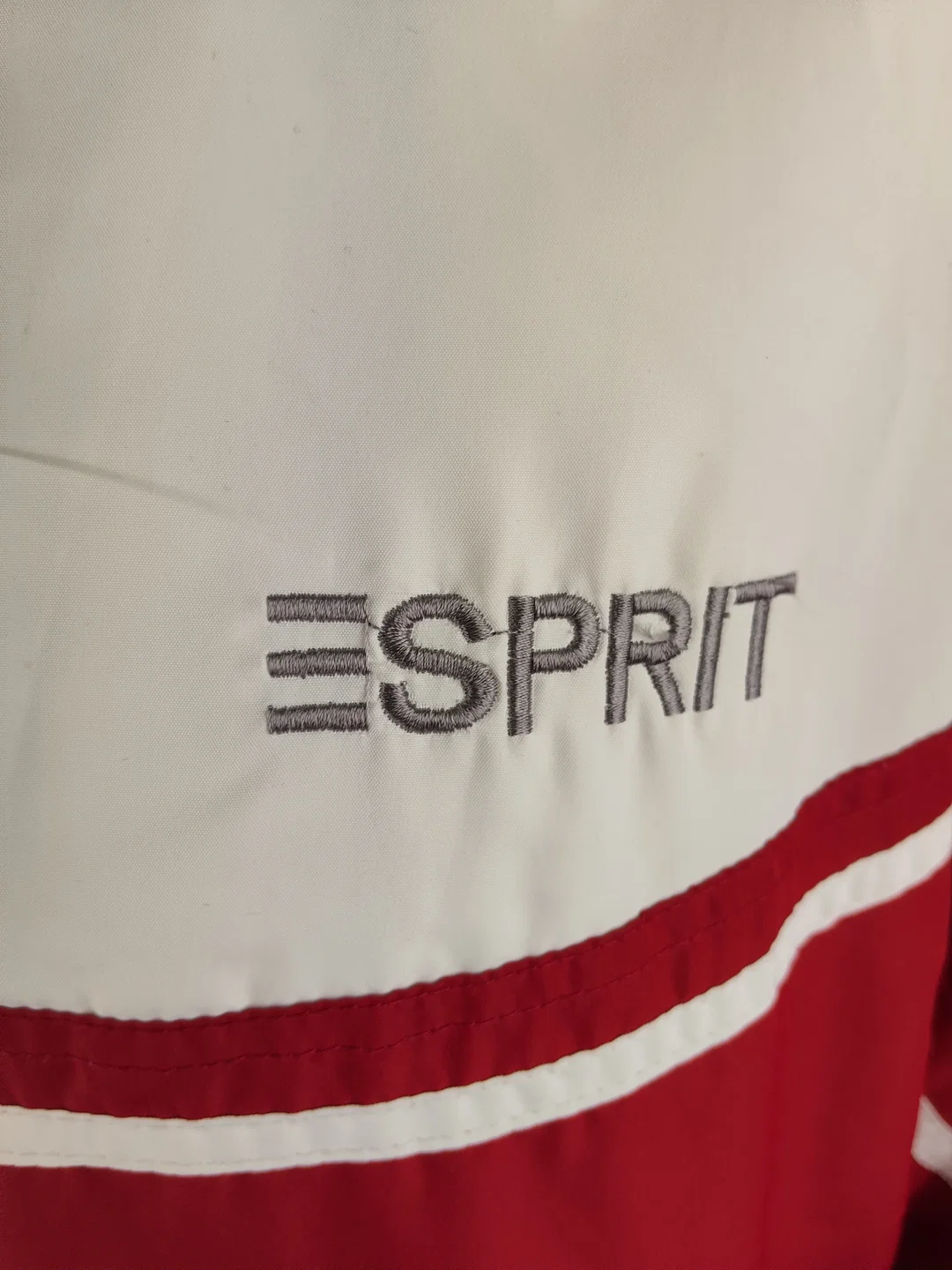Sportjacke Esprit Unifarben Gr. 56 | Sportlicher Begleiter – Bild 6