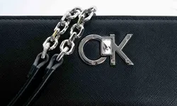 Calvin Klein RE-LOCK Schultertasche schwarz - Bild 4