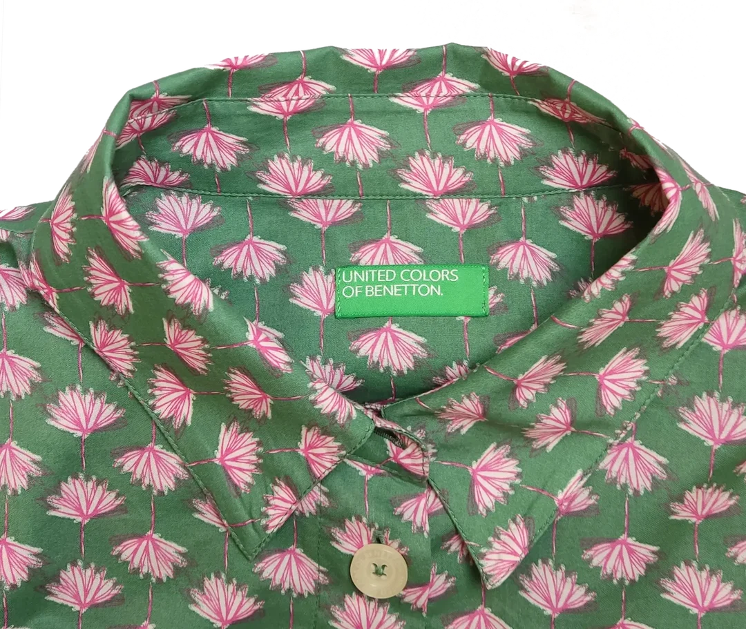 United Colors of Benetton Herren Kurzarmhemd grün mit Löwenzahnmuster Gr. XL – Bild 3