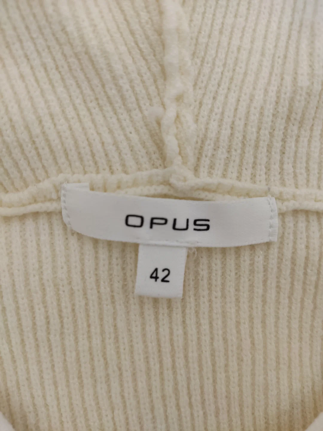 Opus Damenpullover mit Kapuze Beige | Second-Hand-Schatz – Bild 3