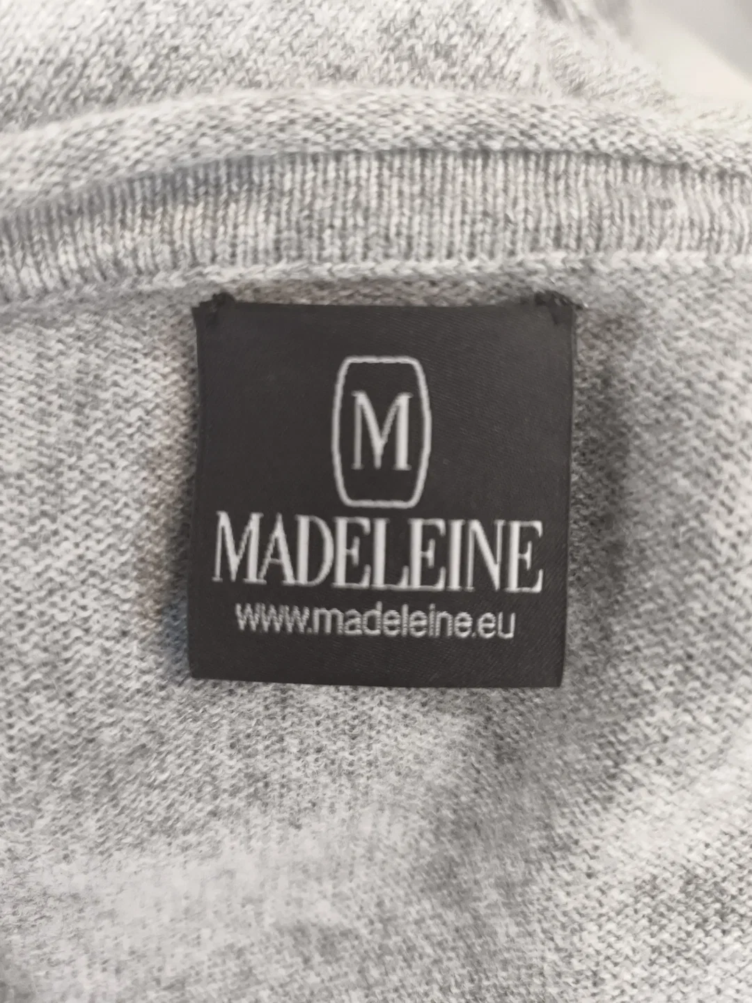 Madeleine, Strickweste Damen, Gr. 44/46, Kaschmir – Bild 5