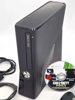 Microsoft Xbox 360 S Set - Xbox 360 Slim Konsole mit 3 Controllern, Chatpad und Zubehör - Bild 2