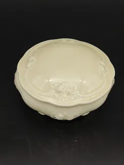 Porzellan-Deckeldose der Marke Thomas / 12 cm Durchmesser - elfenbeinfarben - Bild 2