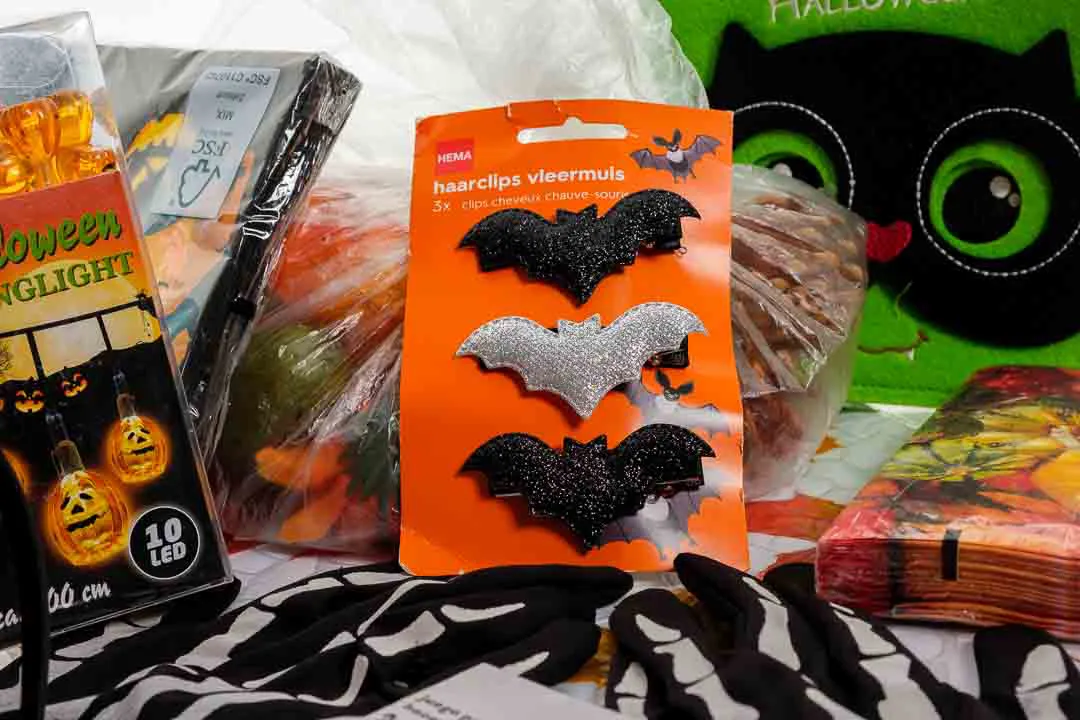 Happy Halloween Set #2 mit Tasche, Haarreif & u.v.a. Deko – Bild 2