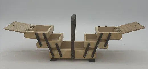 Vintage-Nähkästchen aus Holz – Bild 4