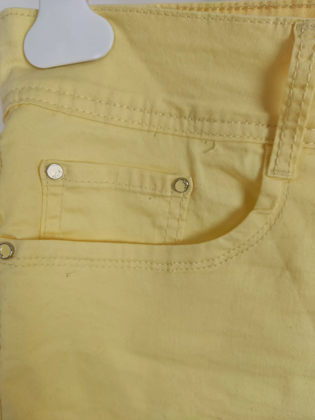 Shorts "Realize Denim Division", kurz mit Taschen, gelb, Größe 38 – Bild 3