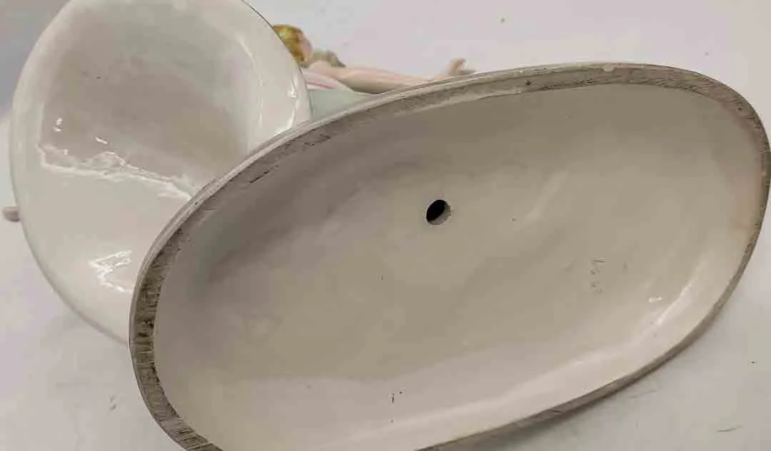 Große Rokoko-Tänzerin – Handbemalte Porzellanfigur (Höhe 38 cm) – mit Fingerschaden! – Bild 2