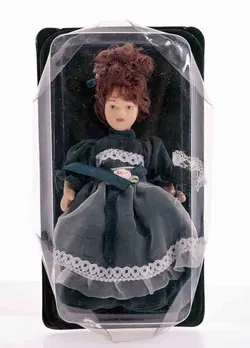  DE AGOSTINI Sammlerpuppe / Porzellanpuppe, Höhe 15cm - Bild 1