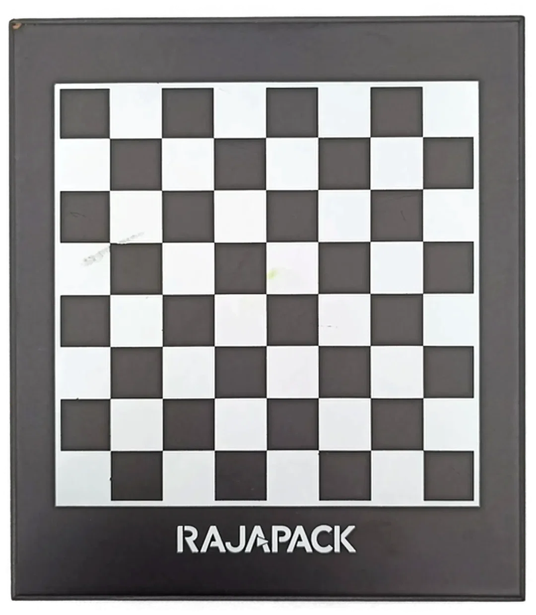 Inspirino GmbH Rajapack Schachspiel mit Weinzubehör – Bild 4