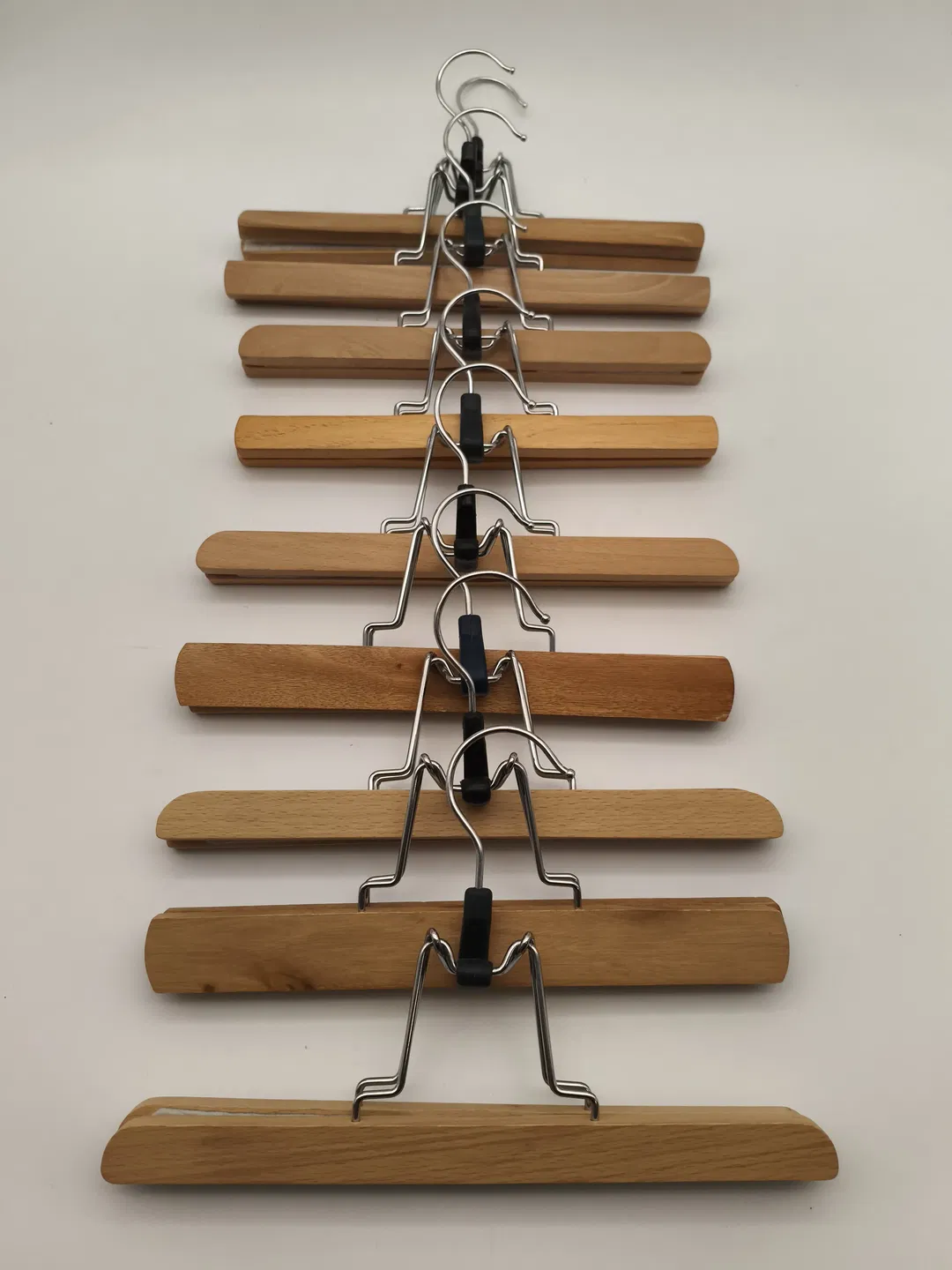 9 Stk. Kleiderbügel für Hosen, Holz - Bild 1