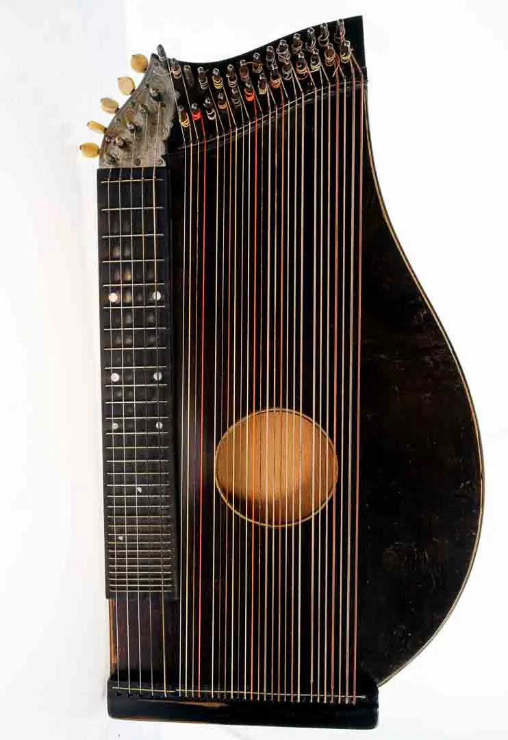 Vintage Konzertzither mit Tasche, ca. 62×34 cm – Bild 2