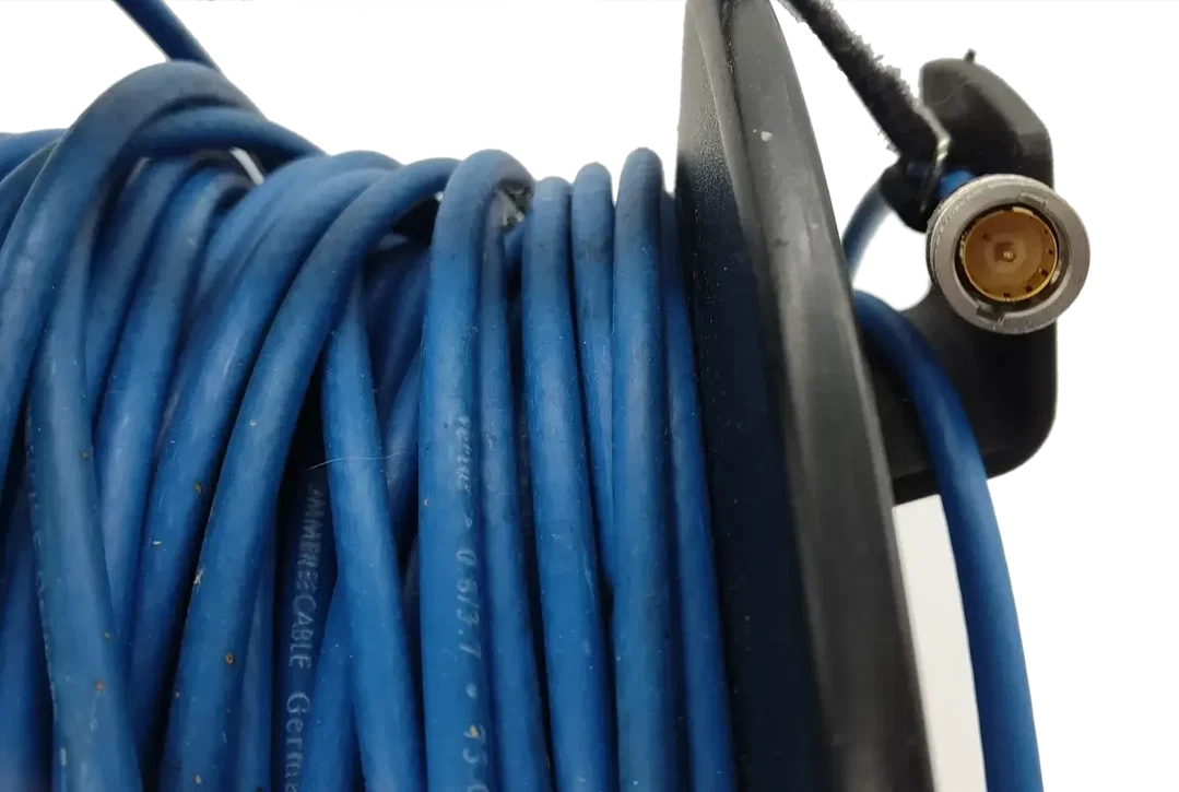 Schill Kabeltrommel/Gerätetrommel mit blauem XLR-Kabel – Bild 6
