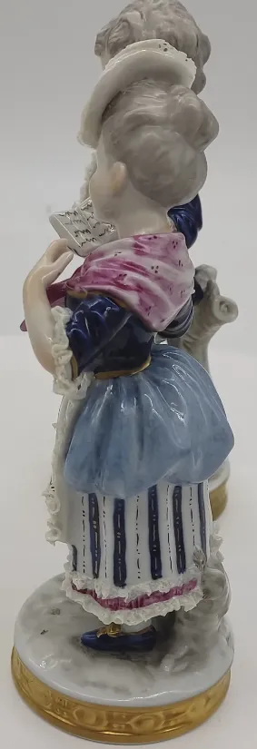 Unterweissbach Porzellan Figuren lesendes Paar   – Bild 2