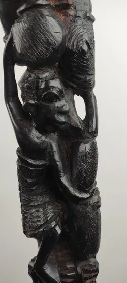 Makonde Lebensbaum Ebenholzfigur schwarz - 111 cm - Bild 7