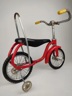 Süßes Vintage-Kinderfahrrad mit Bananensattel / nicht fahrbereit - Bild 2