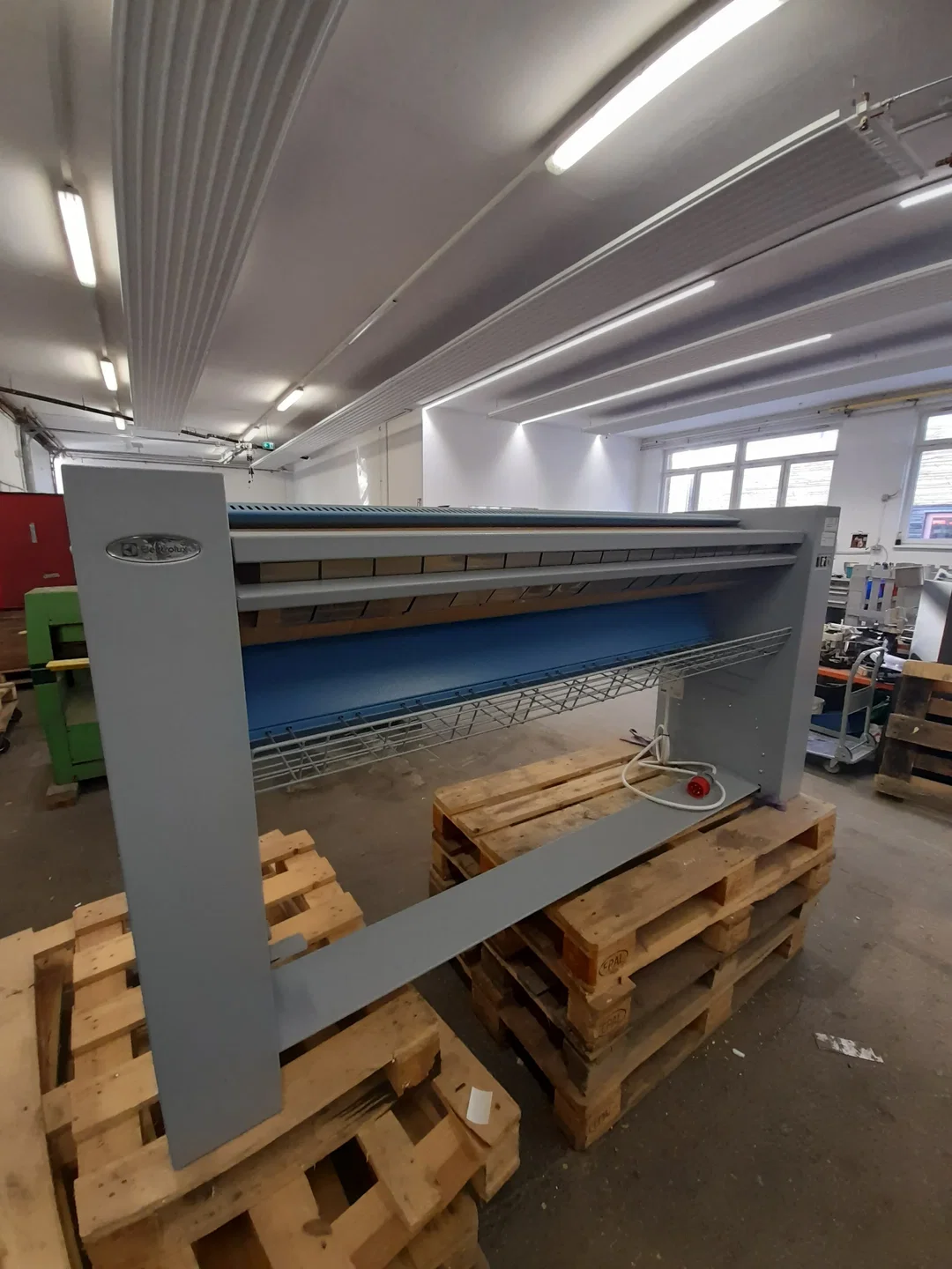 Electrolux Professional gewerbliche Wäschemangel  – Bild 2