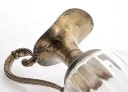 Antike Prunkkaraffe aus Kristallglas mit versilberter Montur 29 cm - Bild 3