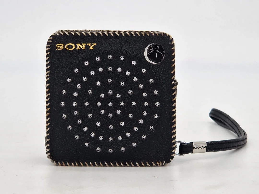 Sony Vintage 8 Transistor Taschenradio (AM/Mittelwelle) - Dunkelblau/Silber – Bild 11