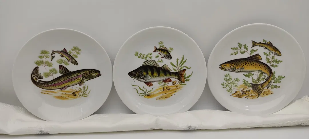 Bavaria Porzellan Teller – 3 Stück mit stilvollem Fischmotiv, sehr gut erhalten - Bild 3