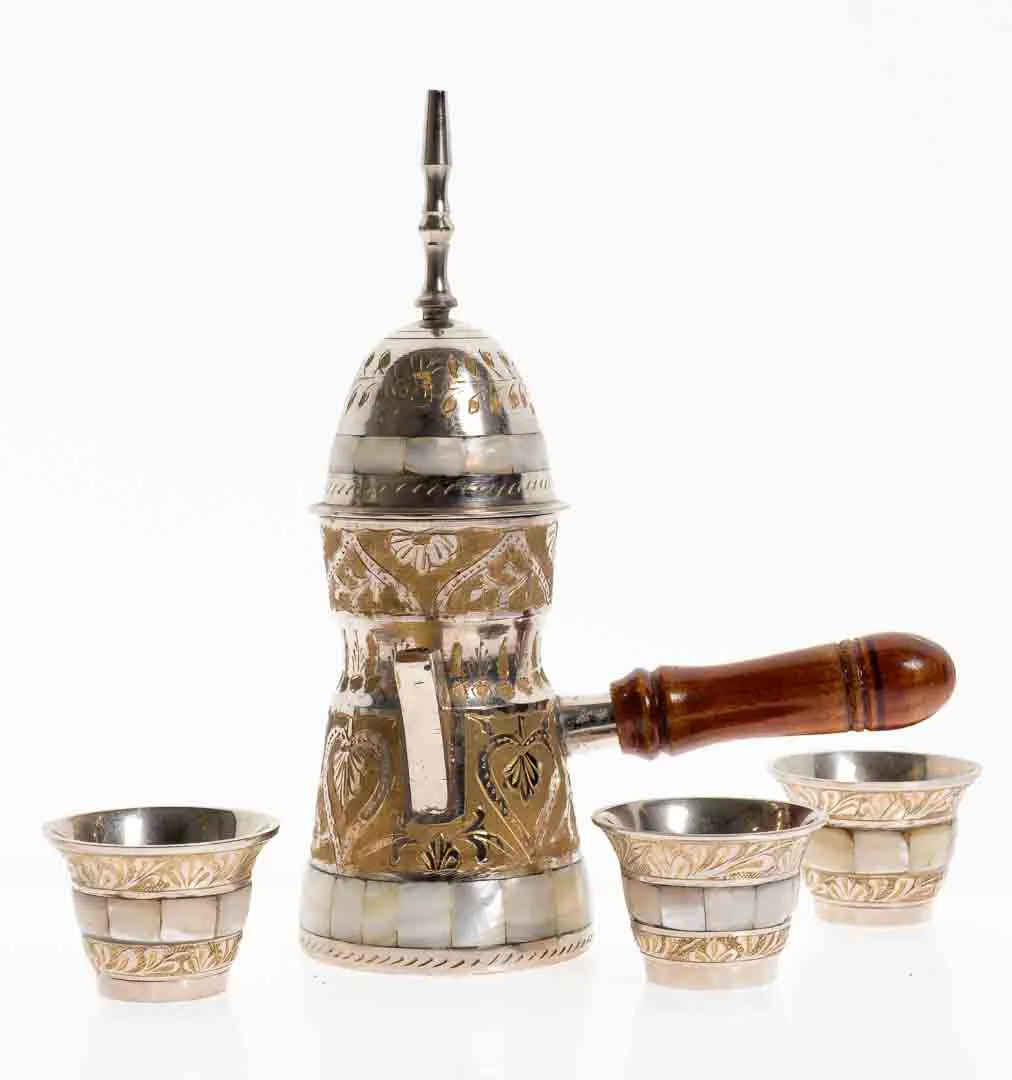 Traditionell arabisches Kaffeeservice aus Kupfer mit Dallah / Kanne und 3 Tassen - Bild 4