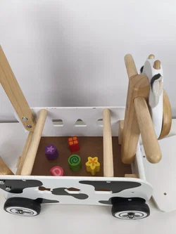 I´m Toy, Lauflernwagen und Rutschauto "Kuh" – Vorschau 3