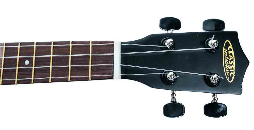 Classic Cantabile Ukulele Schwarz Set inkl. Tasche und Songbook und Ukulelenschule – Bild 7
