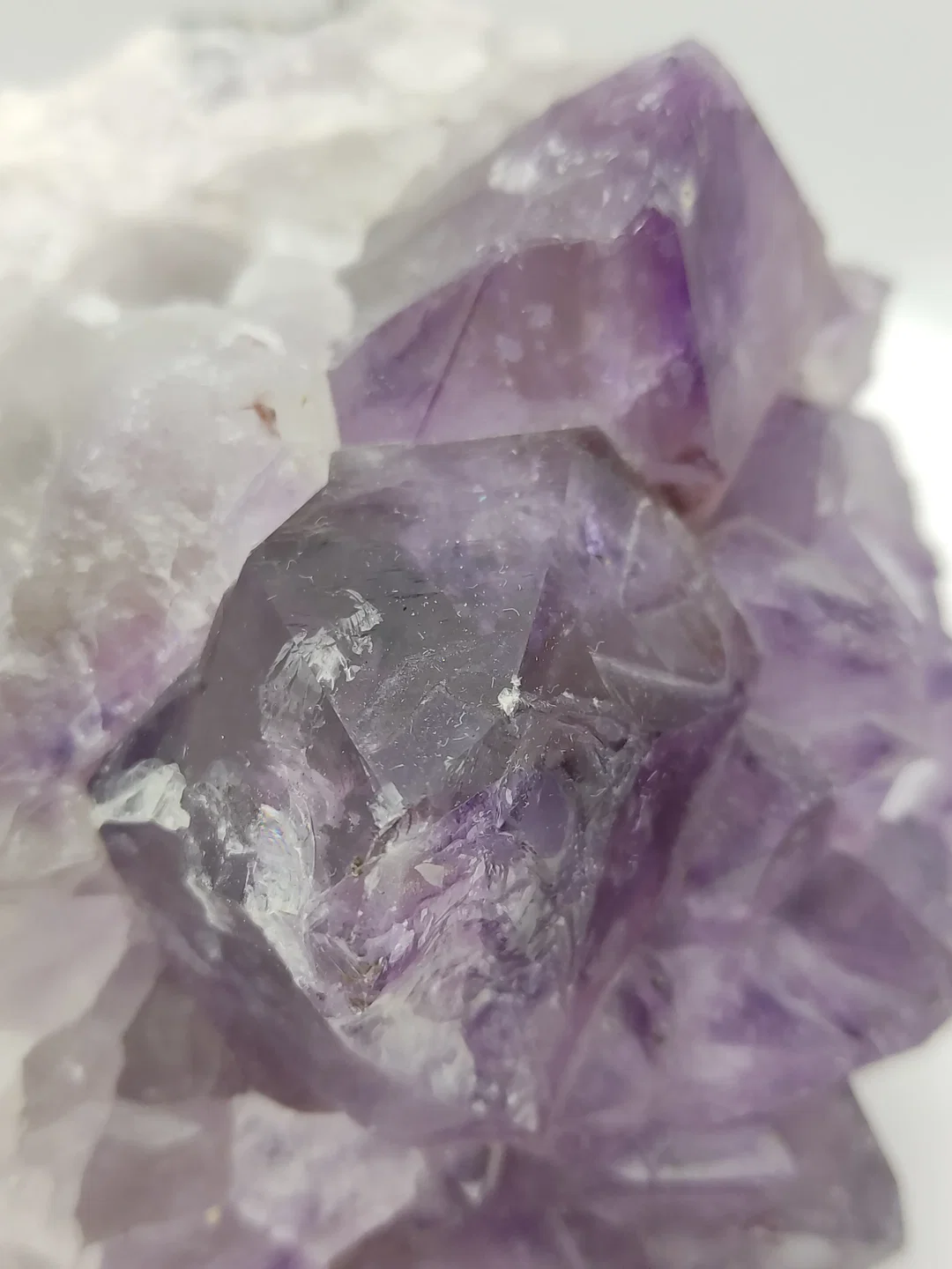 Amethyst Rohkristall 1,7 kg | Spiritueller Wachsturm aus Brasilien – Bild 4