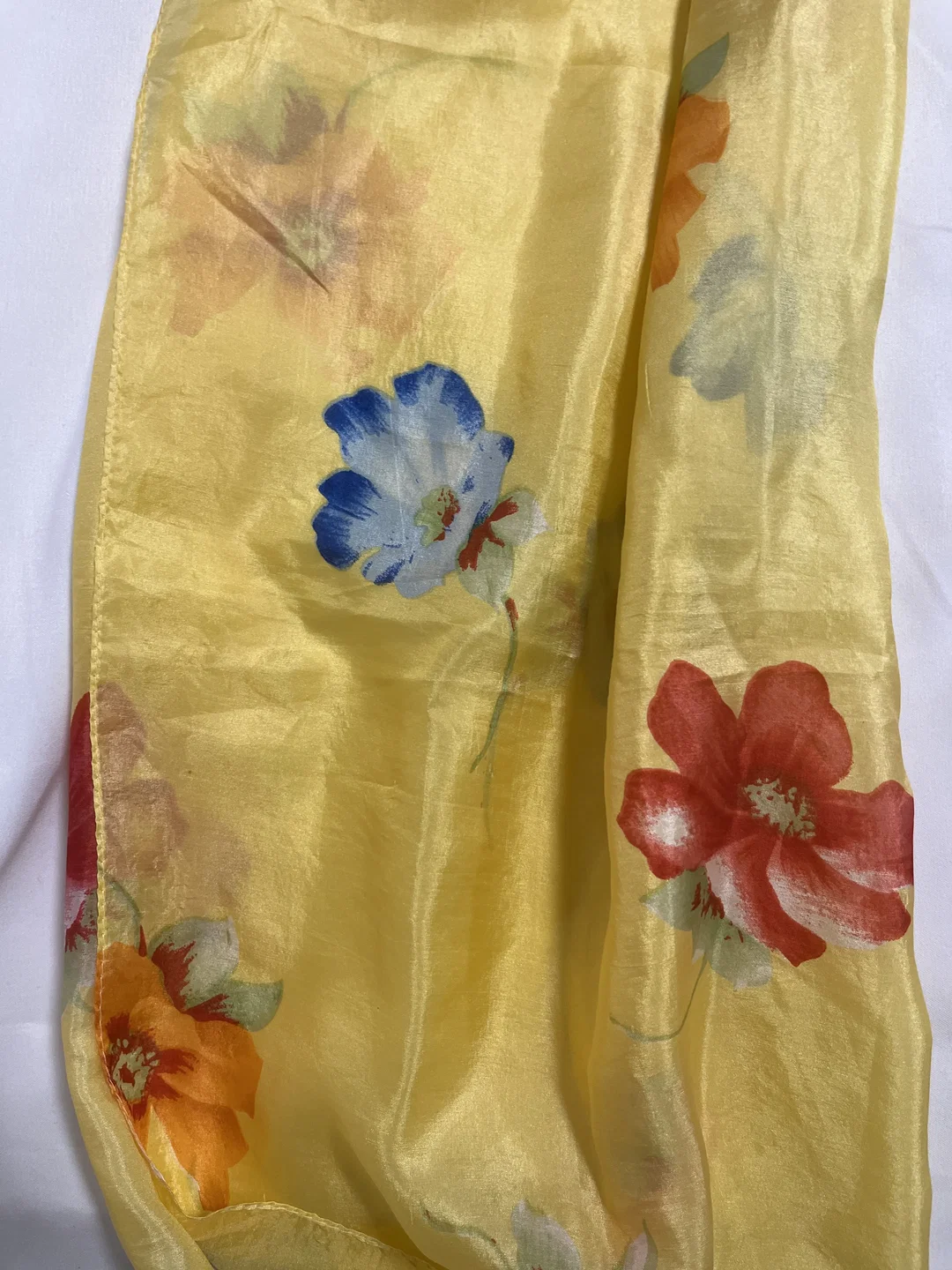 Seidenschal Damen gelb geblümt 70 x 65 cm – Bild 3