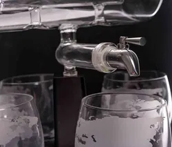 Oak & Steel – Schiff-Dekanter-Set mit 4 Gläsern und Originalverpackung - Bild 4