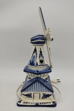 Holländische Deko-Windmühle mit Beleuchtung und Spieluhr - Bild 3