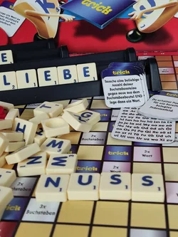 Scrabble. Trickster - Gesellschafsspiele - Mattel Spiele – Vorschau 3