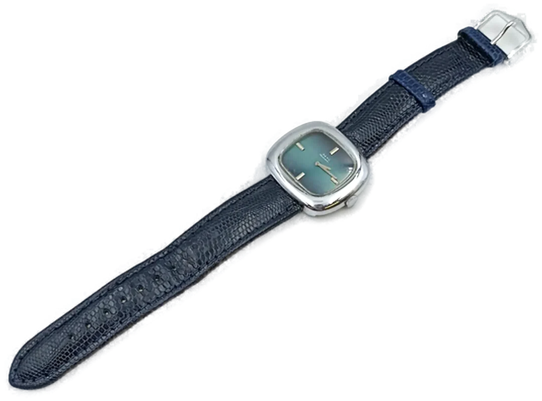 Aero Neuchâtel Vintage Armbanduhr – Bild 1