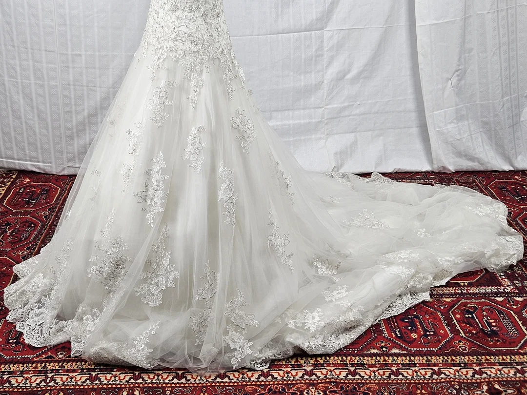 Hochzeitskleid - 13 - Martin Thornburg by Mon Cheri (USA) - Gr. L – Bild 15
