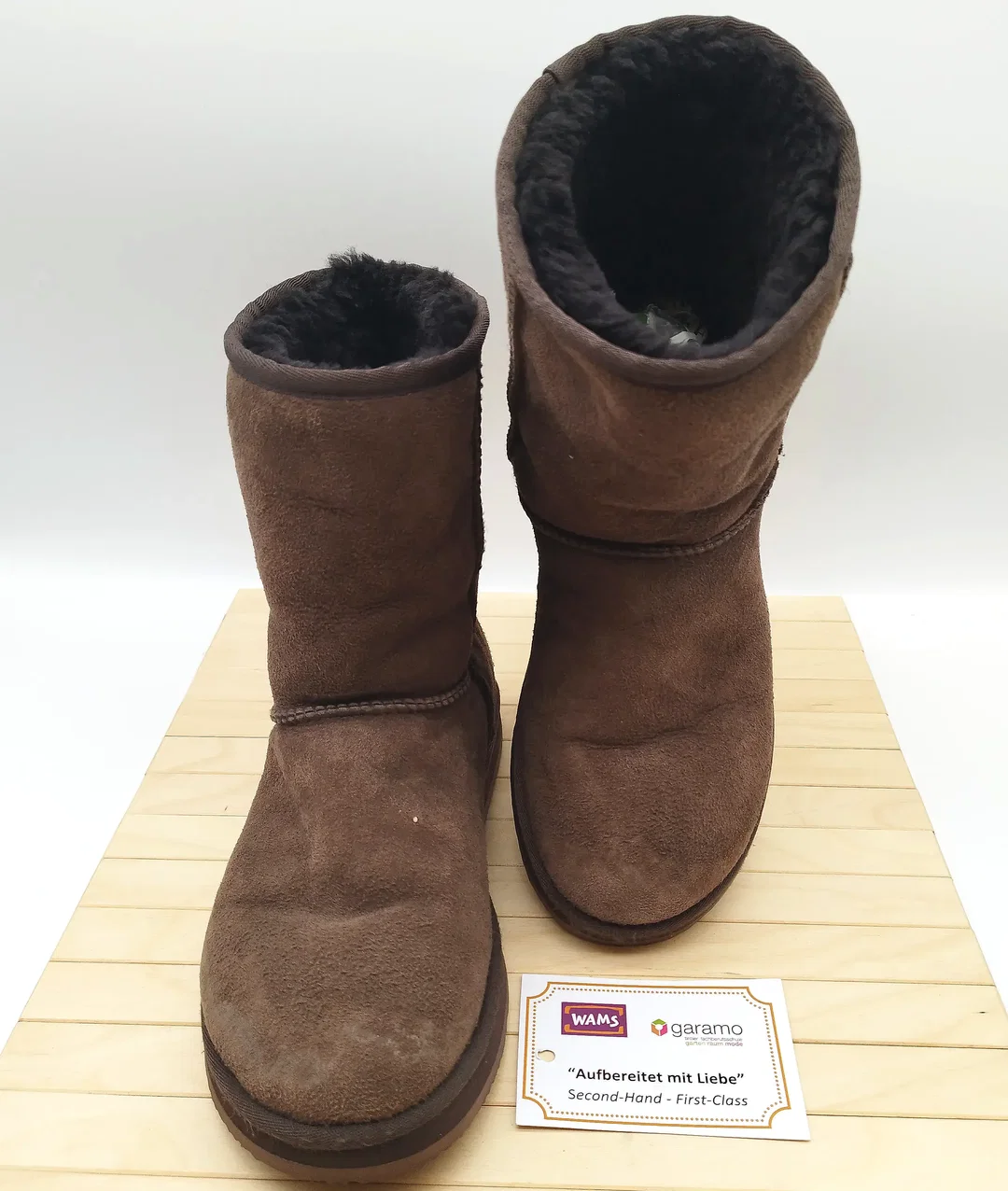 UGG Lammfellstiefel, Gr. 39, braun - neu besohlt  – Bild 1