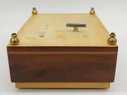  Mid Century aufziehbare Schmuckschatulle aus Holz - Bild 7