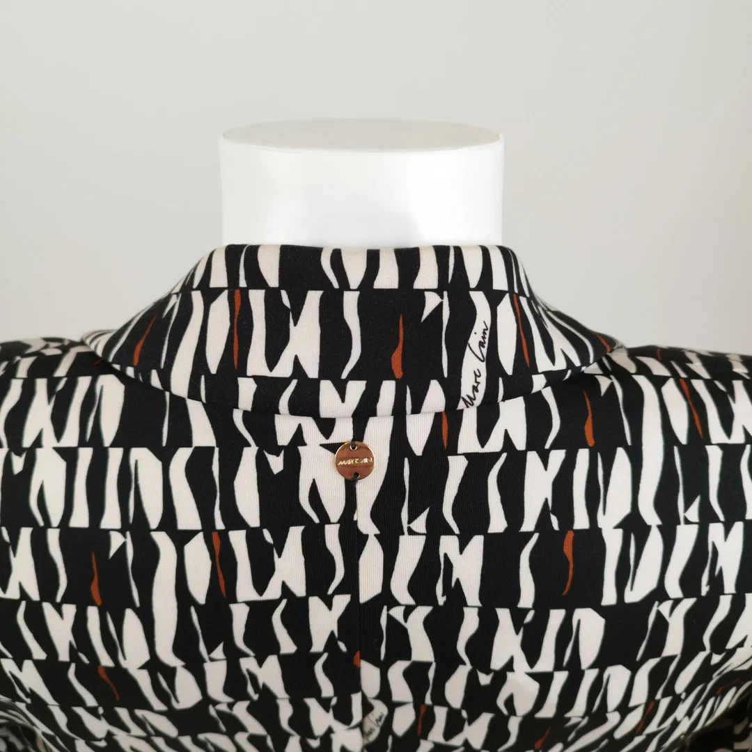 Marc Cain Blazer Gr.Nr2/Gr.36 | Eleganter Klassiker – Bild 4