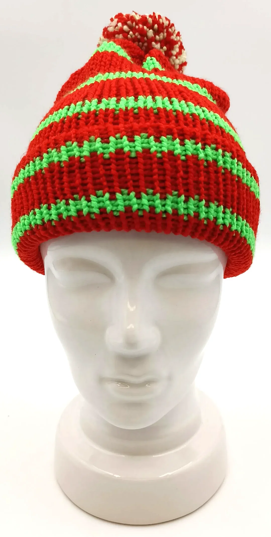 Handgestrickte Pudelmütze – Bild 2