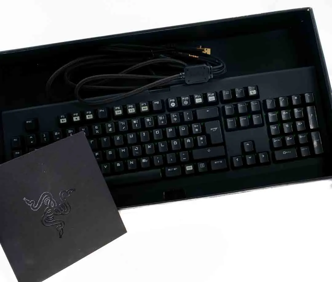 Razer BlackWidow Ultimate Stealth Mechanische Gaming-Tastatur DE – Bild 4