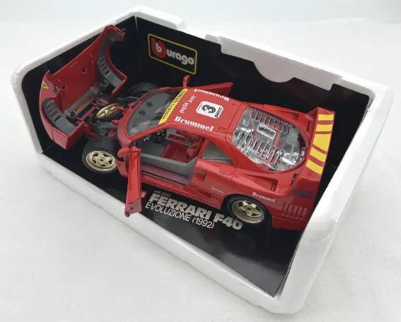 Bburago Ferrari F40 Evoluzione (1992)  – Bild 4