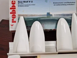 Robbe Sea-Wolf V2 - No. 1014 - Dynamisch tauchendes U-Boot - Ungebauter Premium-Bausatz - Bild 10