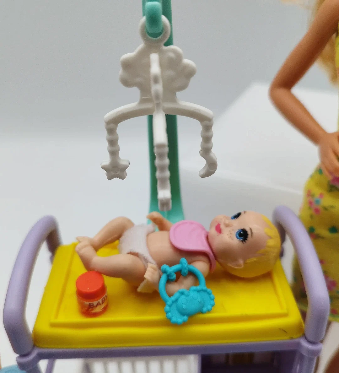 Barbie Babymöbel Komplettset (Mattel) | Liebevoll Bespielt – Bild 4