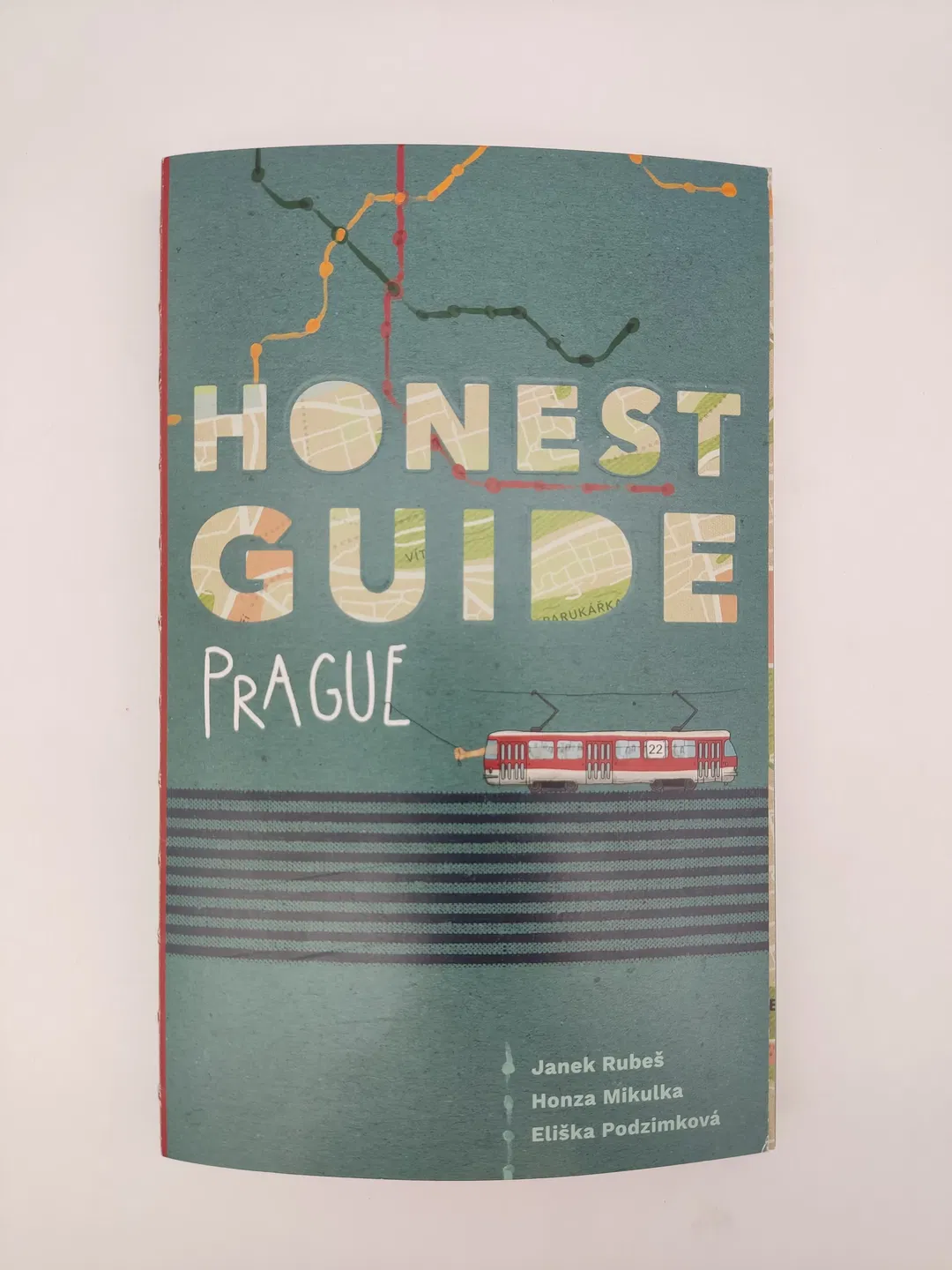 Honest Guide. Prague- Eliška Podzimková, Janek Rubeš, Jan Mikulka - Bild 2
