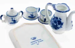 DELFTS BLAUW Handgemaltes Vintage Miniatur Teeservice aus Porzellan (8-teilig) - Bild 4