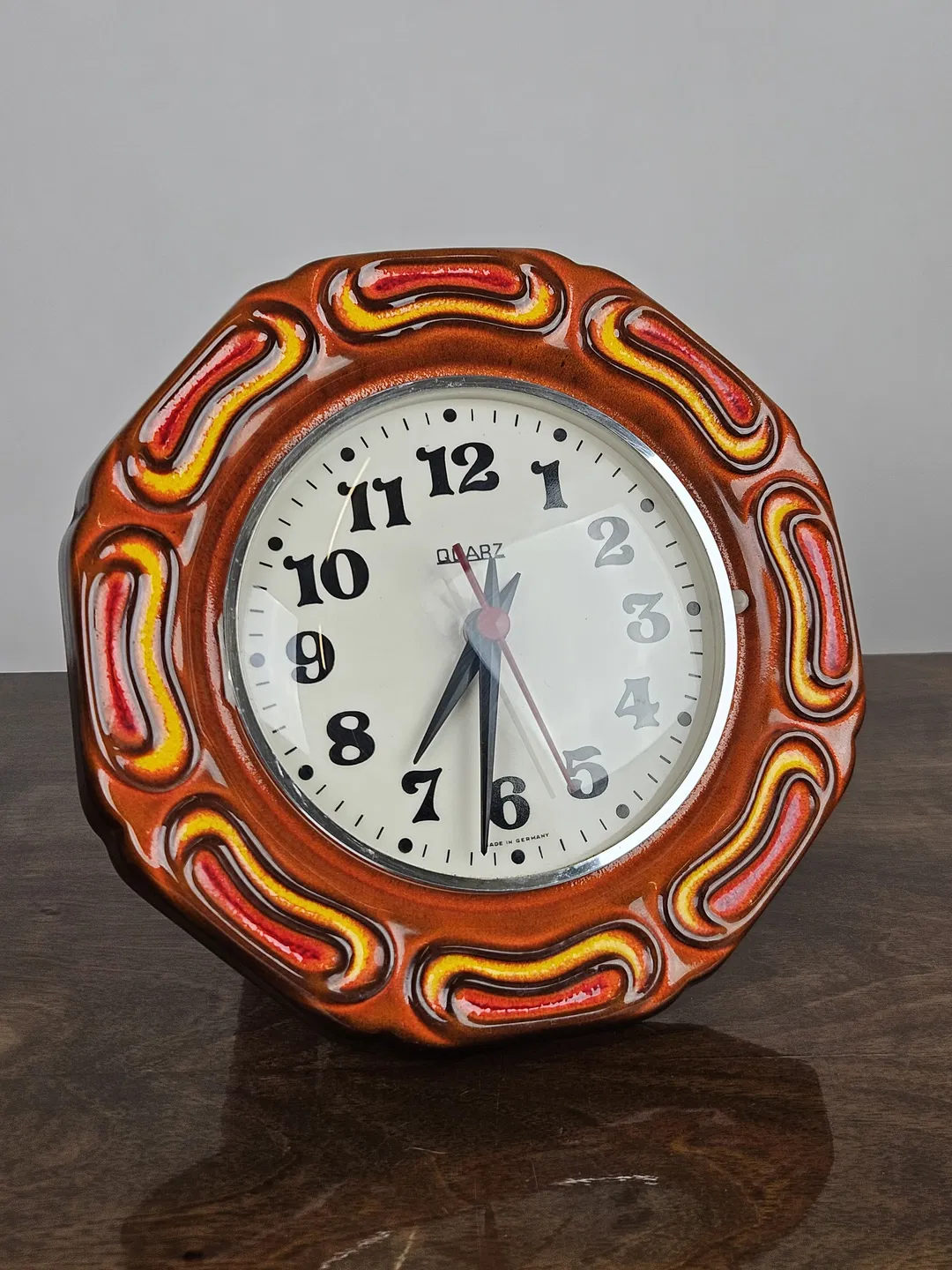 Vintage Keramik Wanduhr - Durchmesser ca. 24 cm  - Bild 4